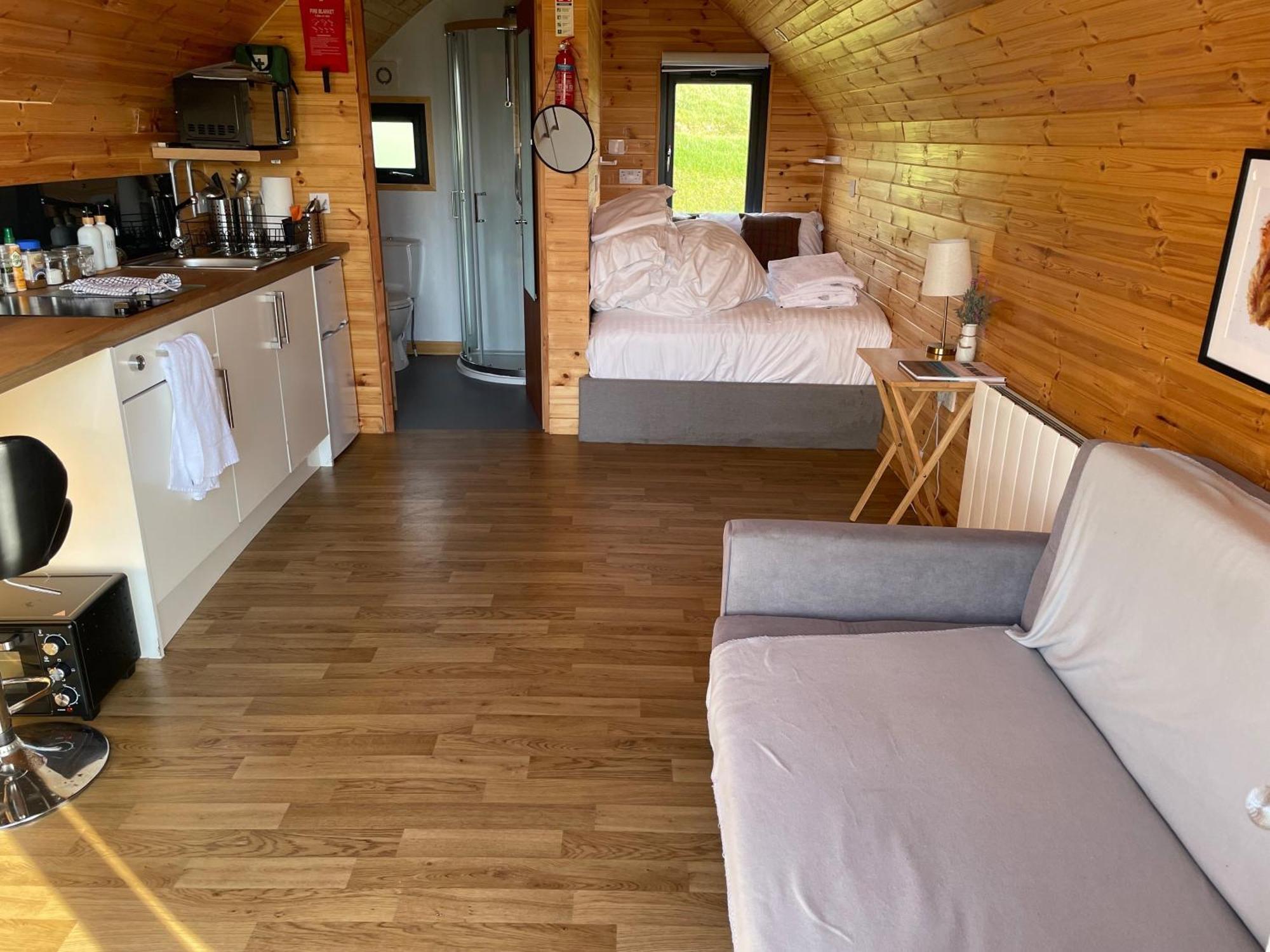 Badger'S Sett Villa Bathgate Buitenkant foto